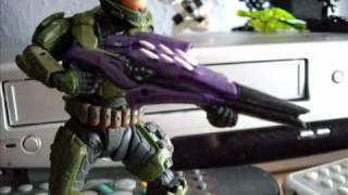 Halo Reach – Spartan Holding Needle Rifle